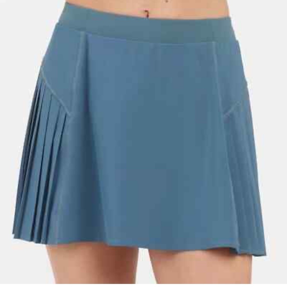 SPANX Teal Pleated Skort